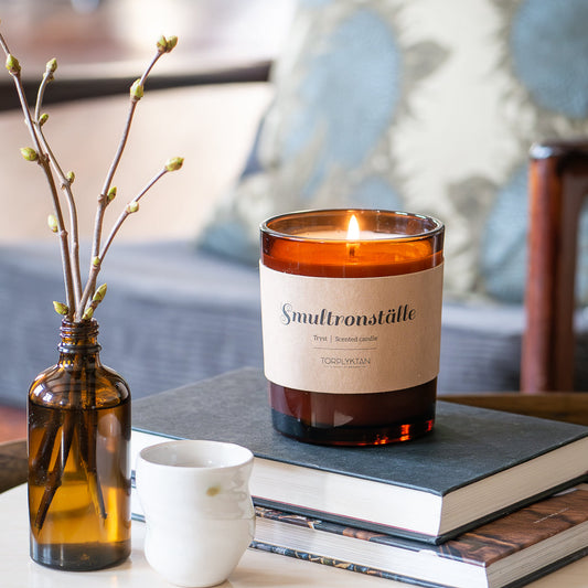 Smultronställe – Doftljus 150g