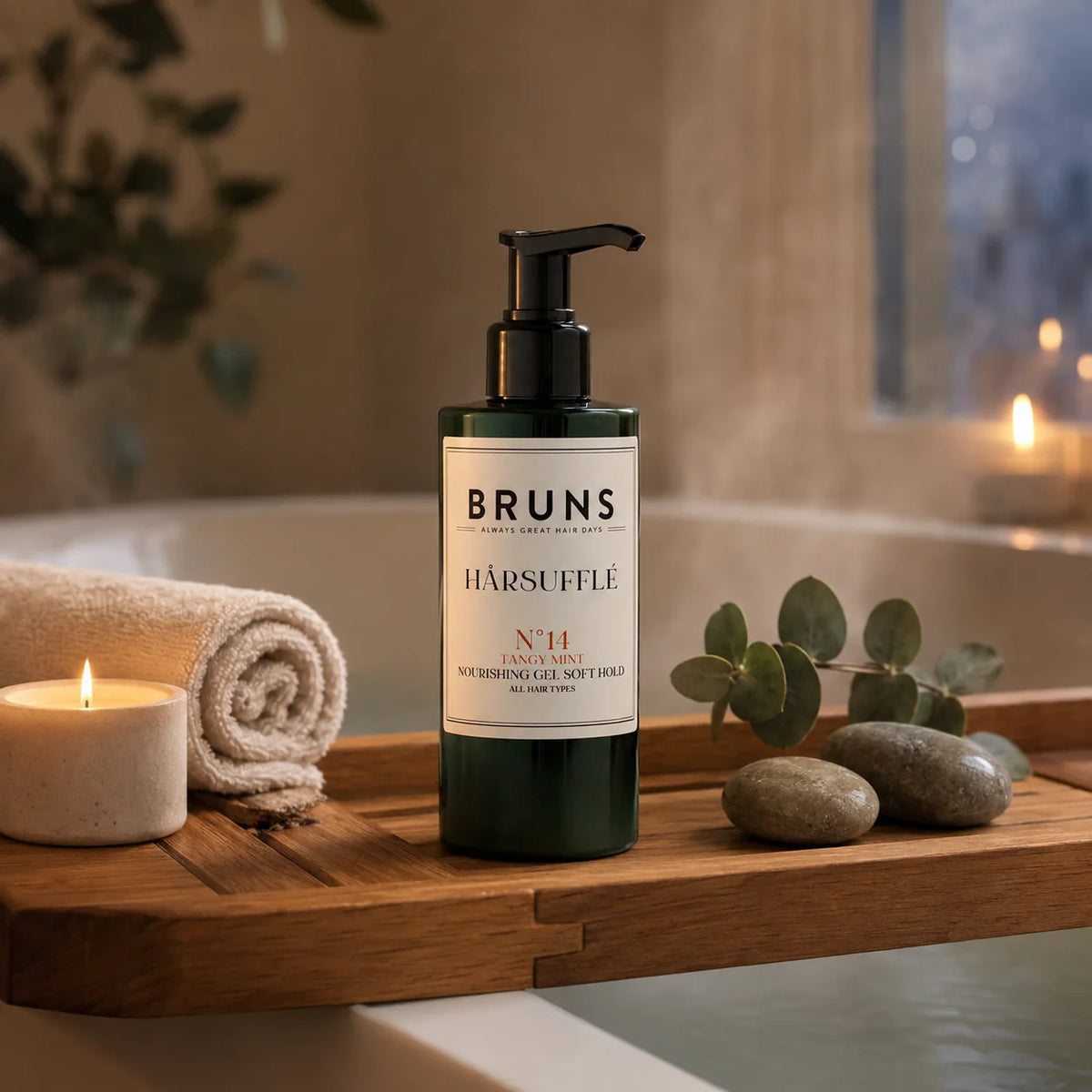 BRUNS Hårsufflé N14 Tangy Mint på en spa-bricka